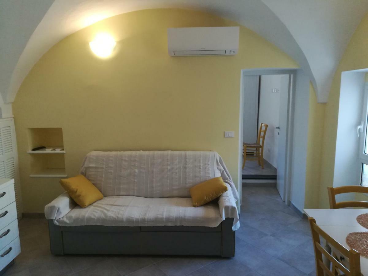 I Fiori Di Santo Stefano Apartment Santo Stefano al Mare Exterior photo